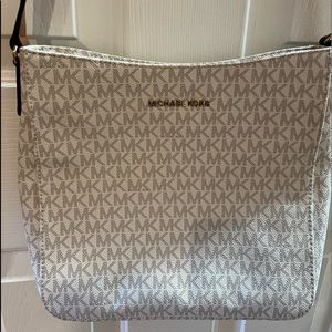 Michael Kors crossbody